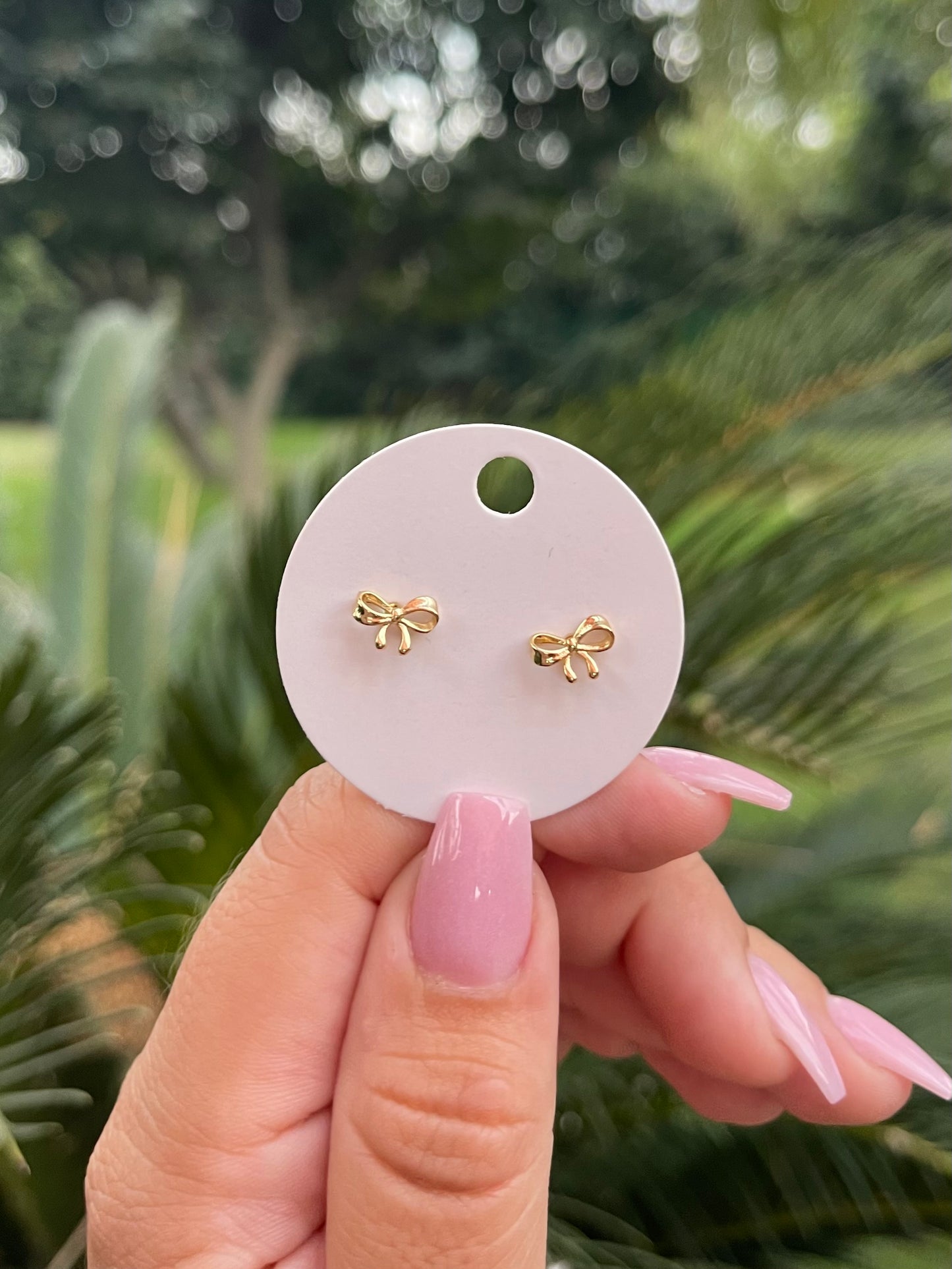 Mini bow earrings