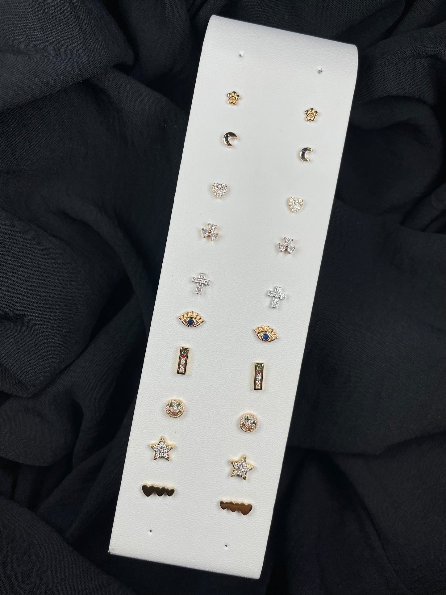 Mini earrings assorted