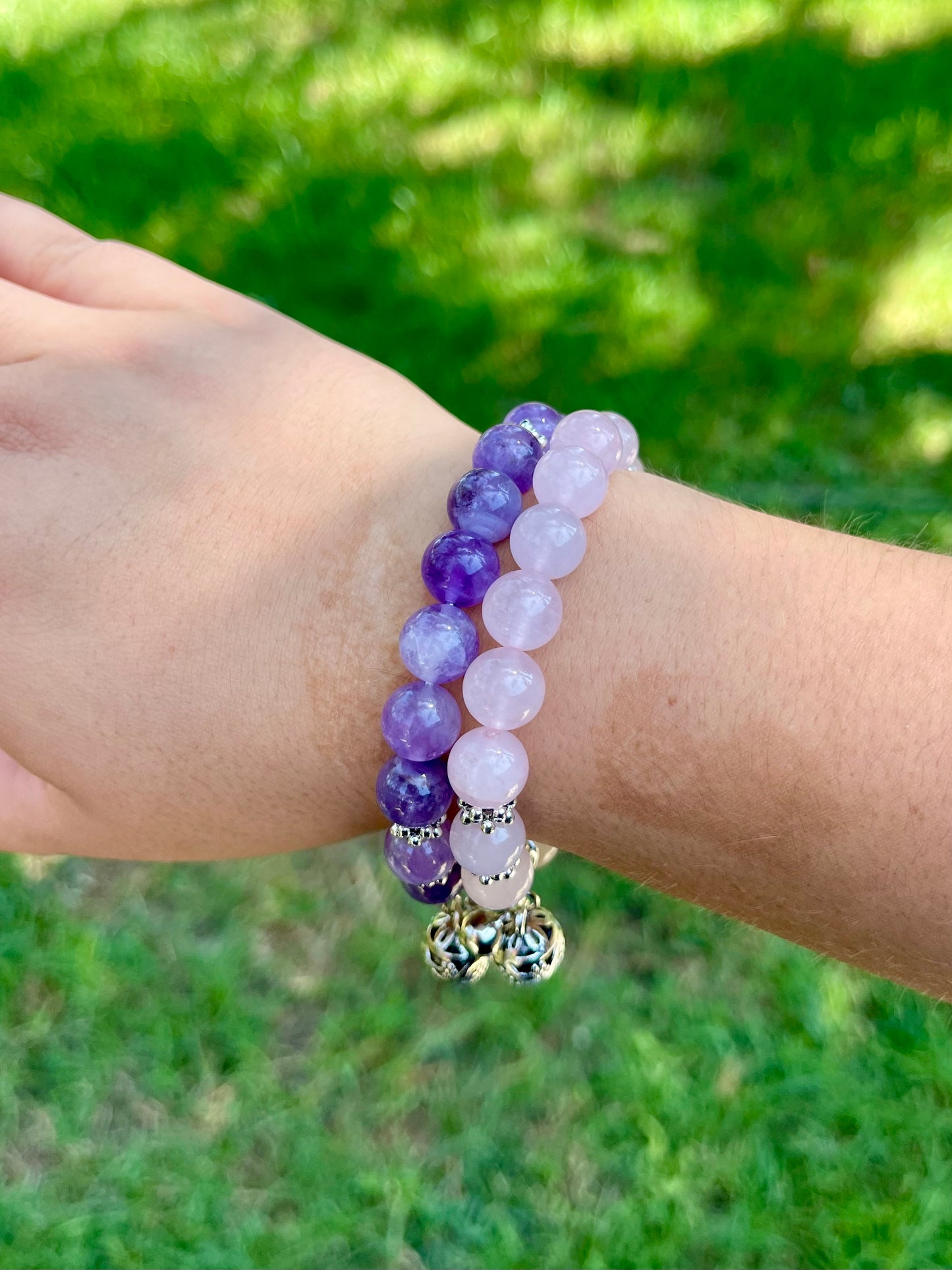 Bracelet with stone and small rattle