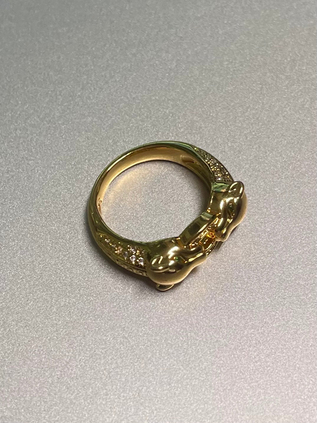 Leopard ring