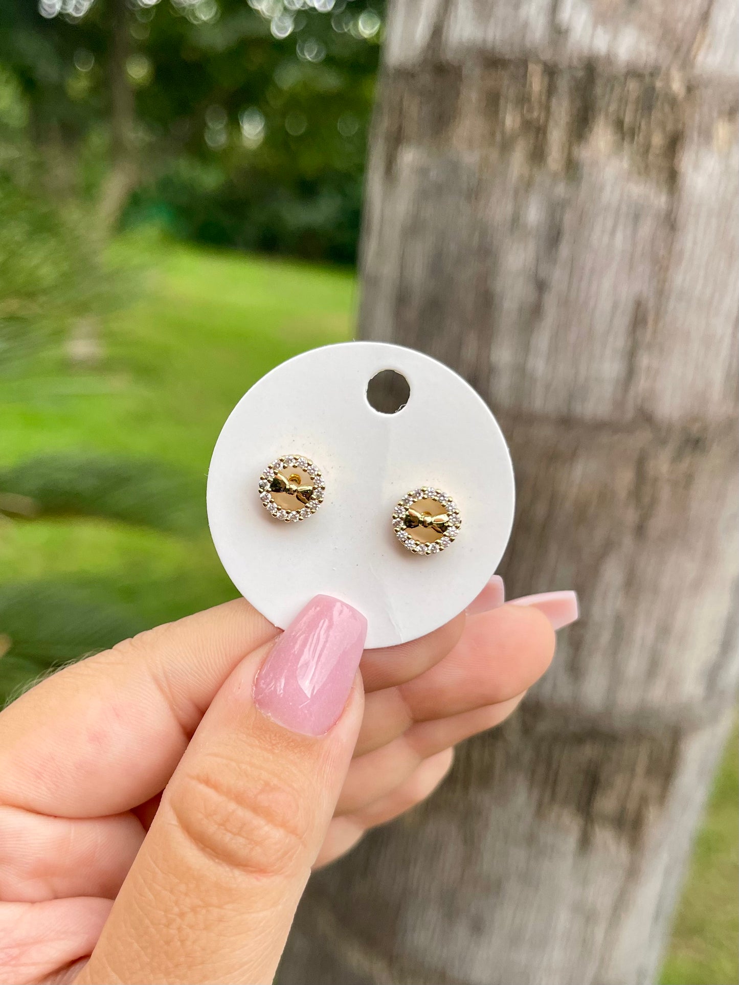 Bow-circle earrings