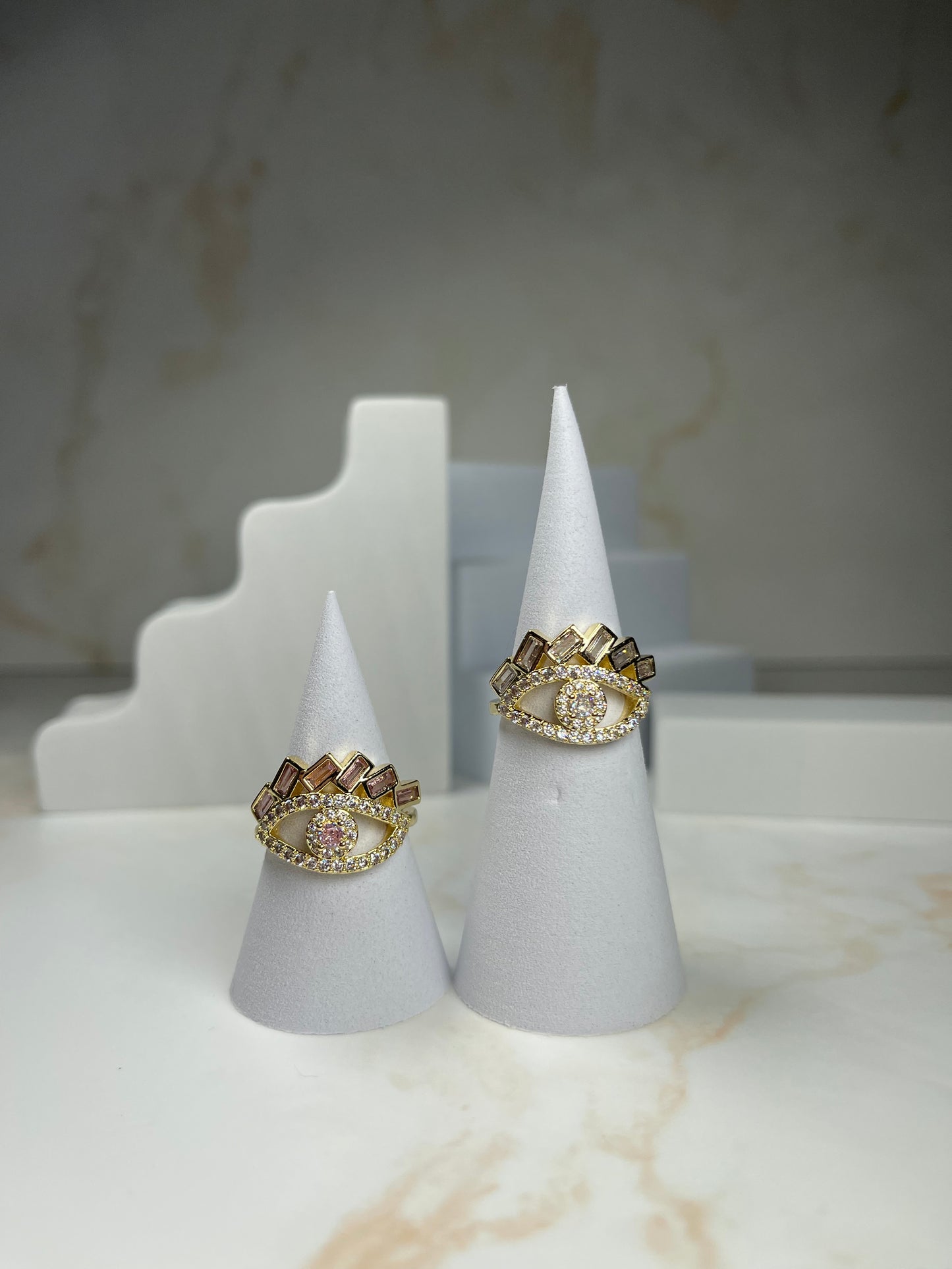 Beautiful eye ring