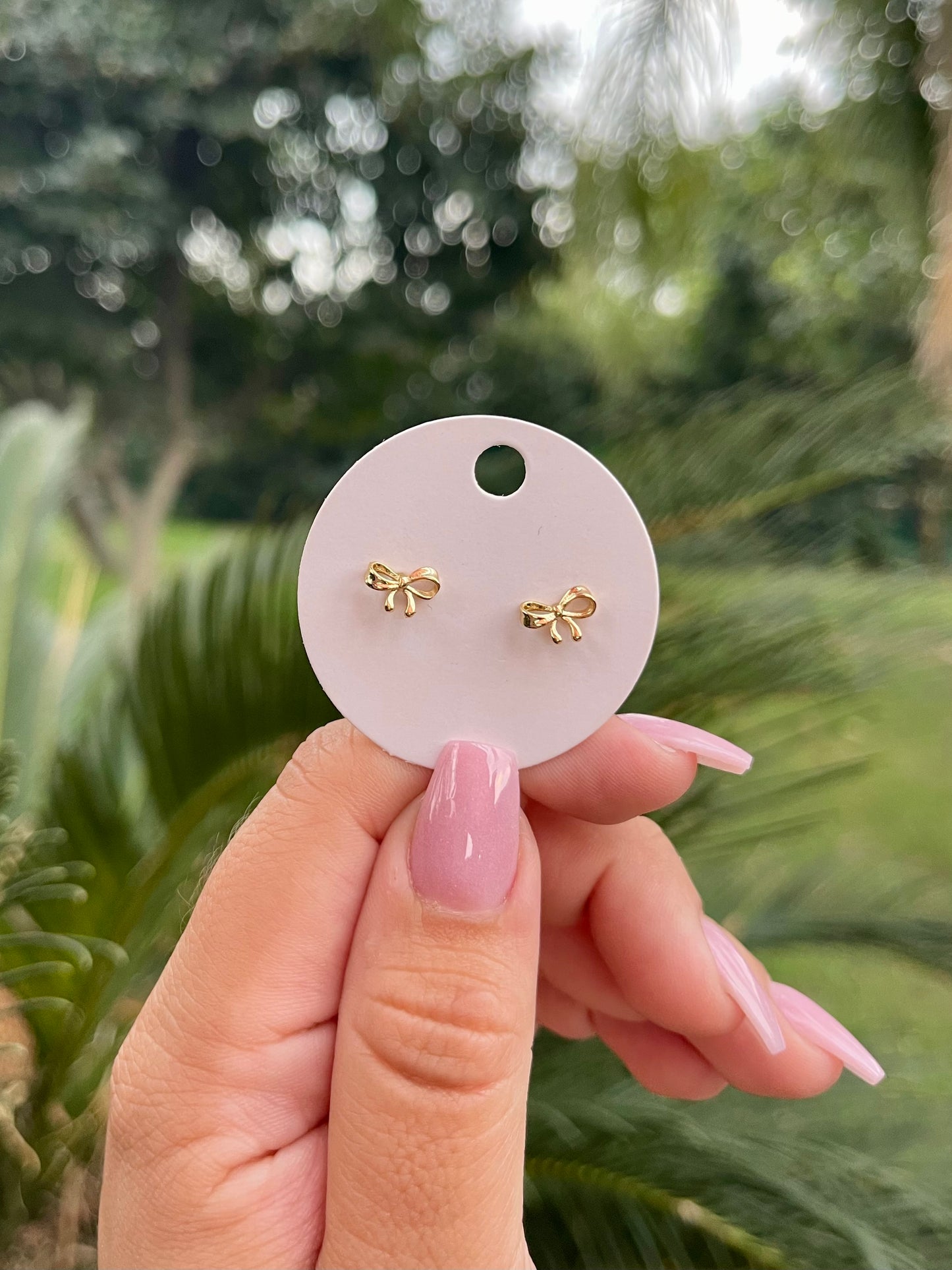 Mini bow earrings