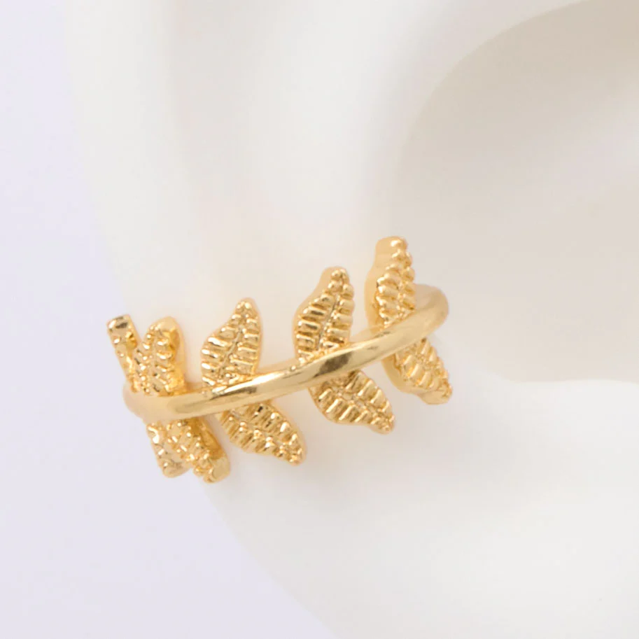 Leaves ear cuff