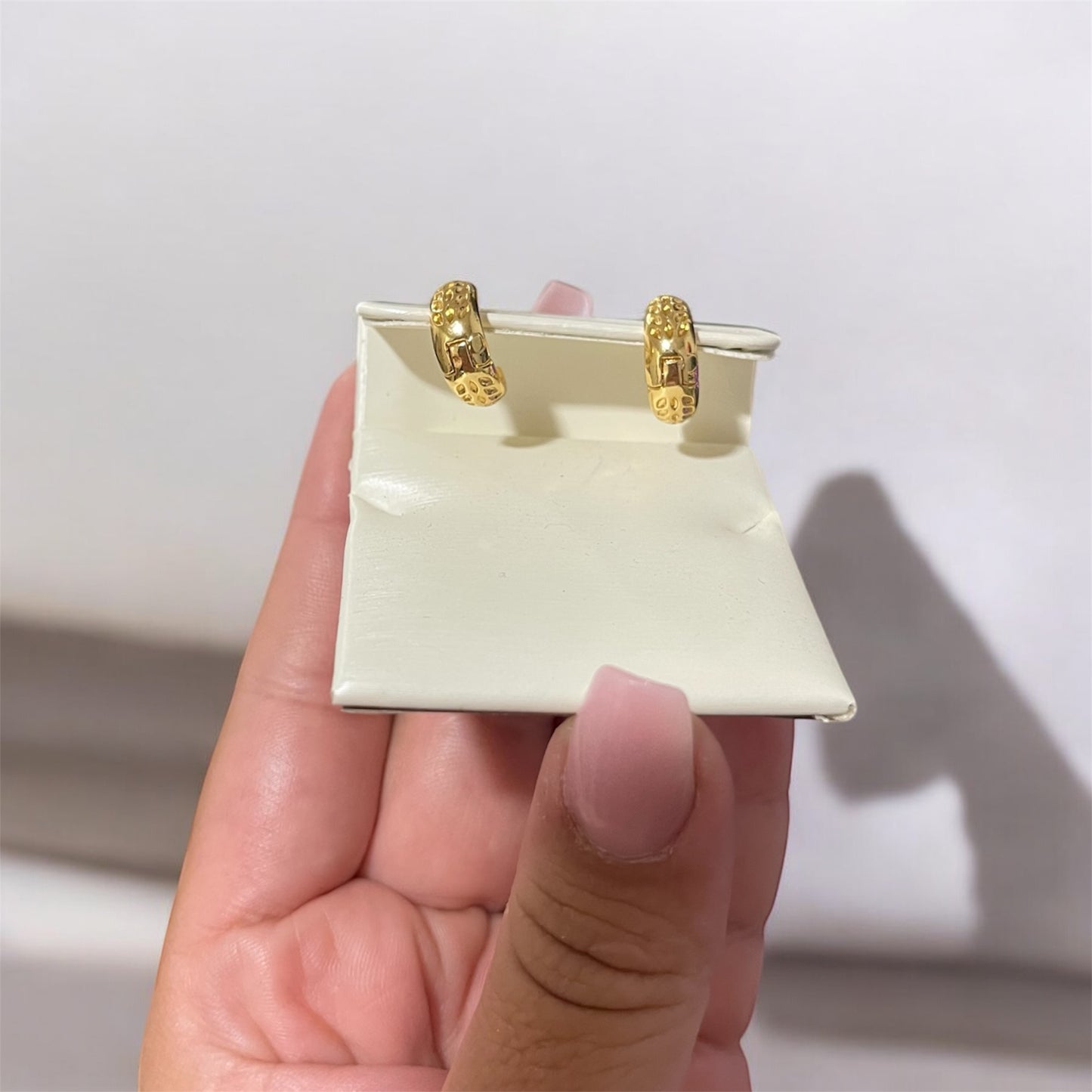 Small hoops with texture