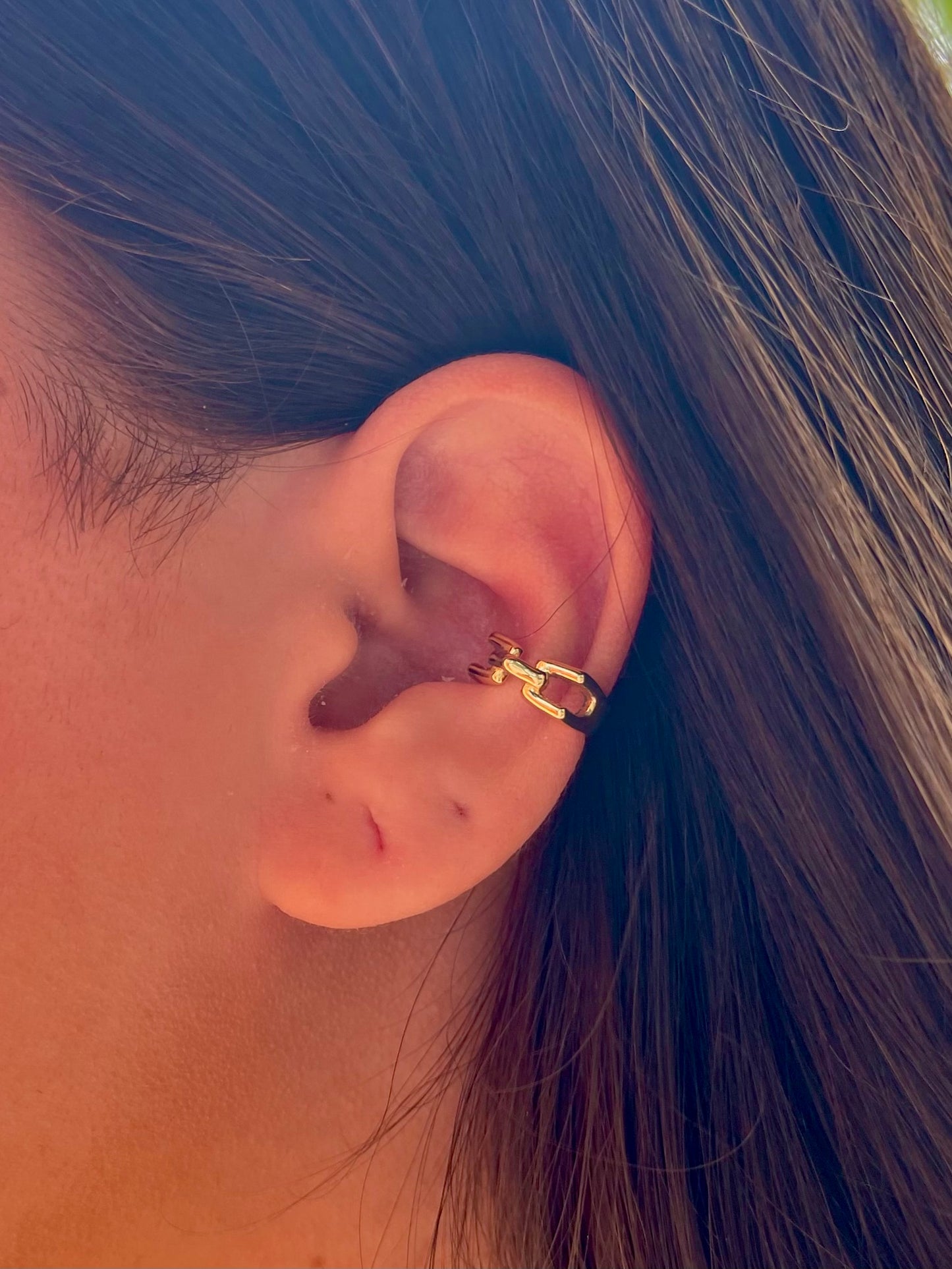 Chain ear cuff