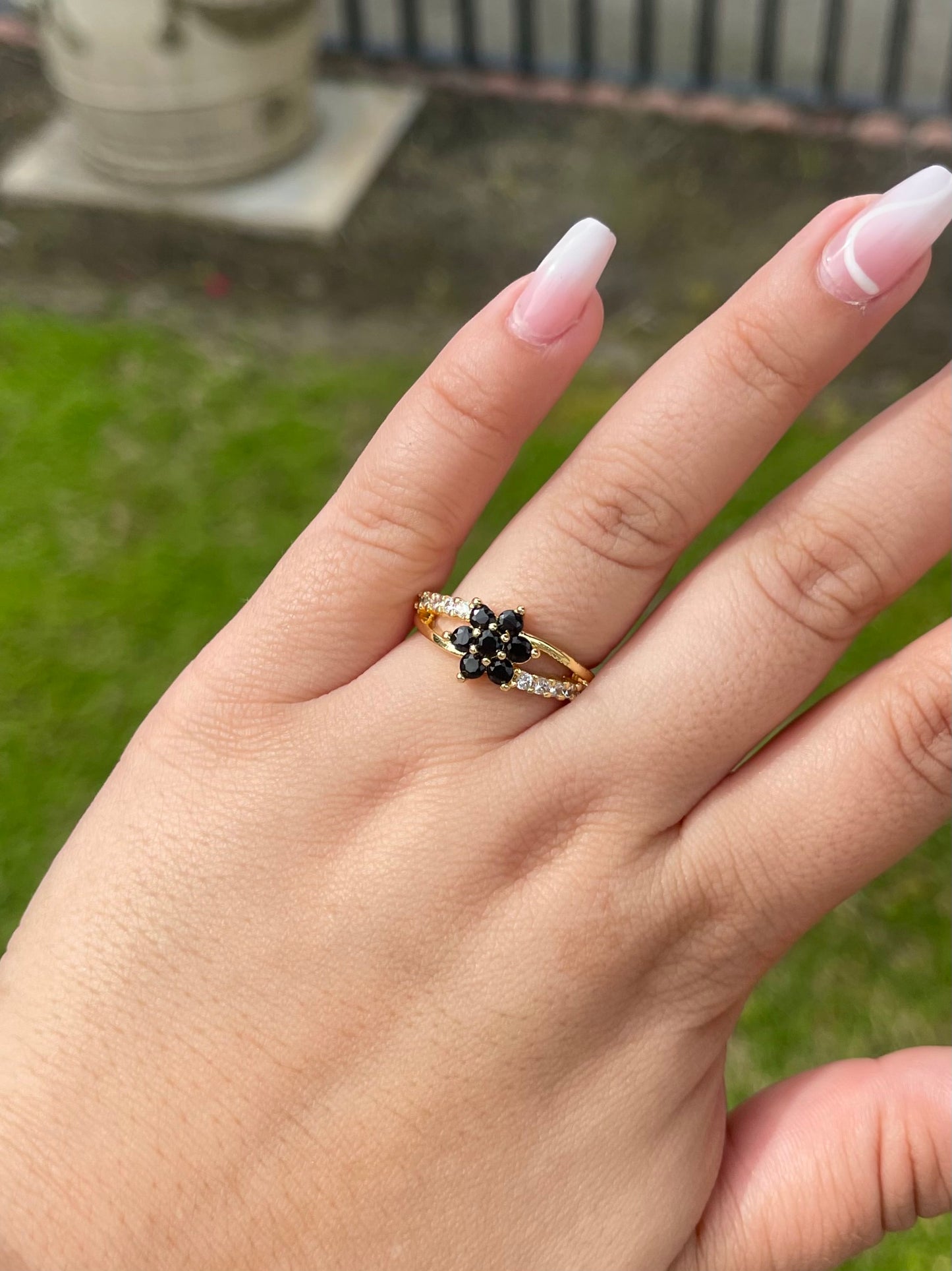 Black flower ring