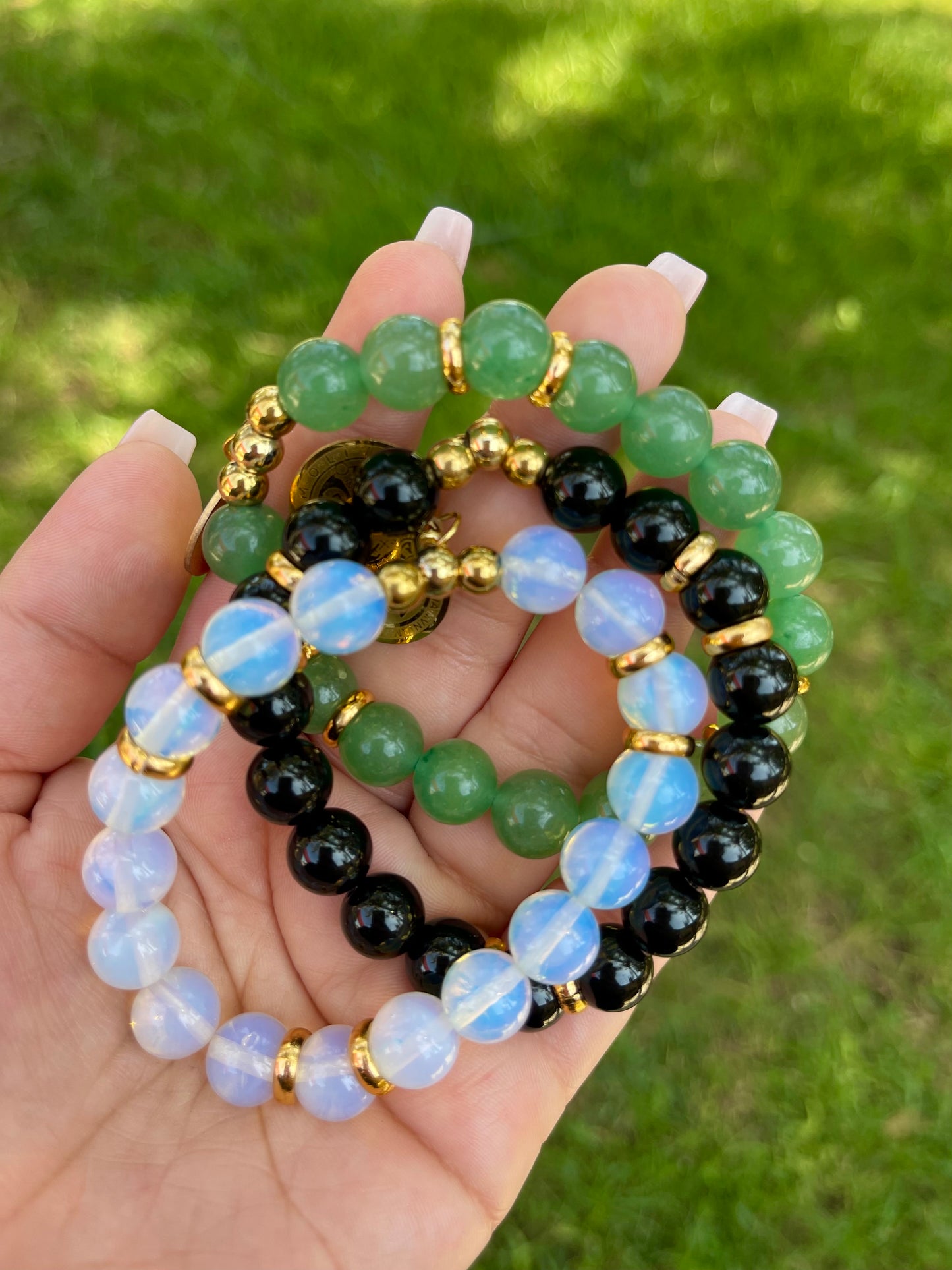 Stones bracelet with San Benito