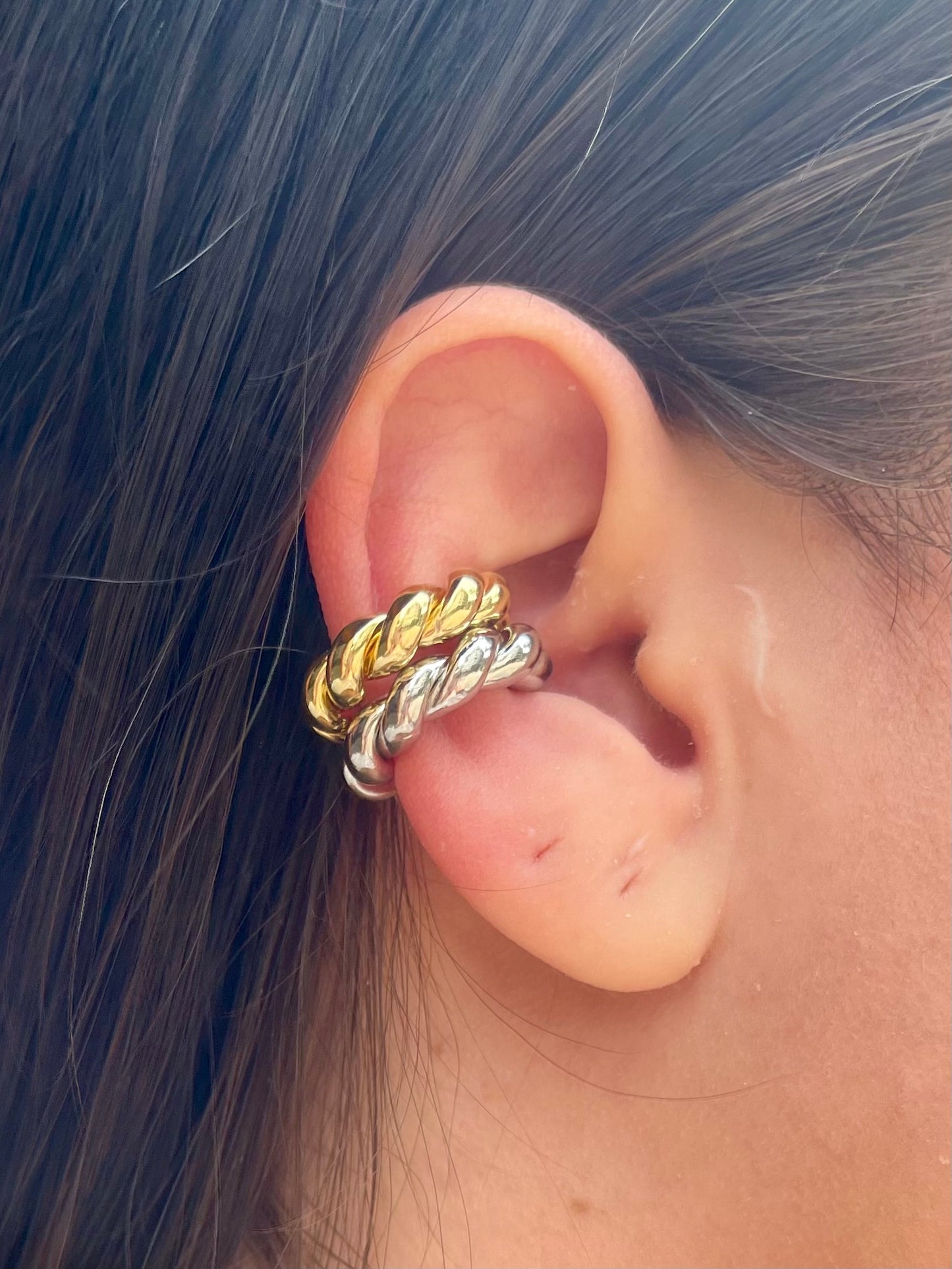 Earcuff