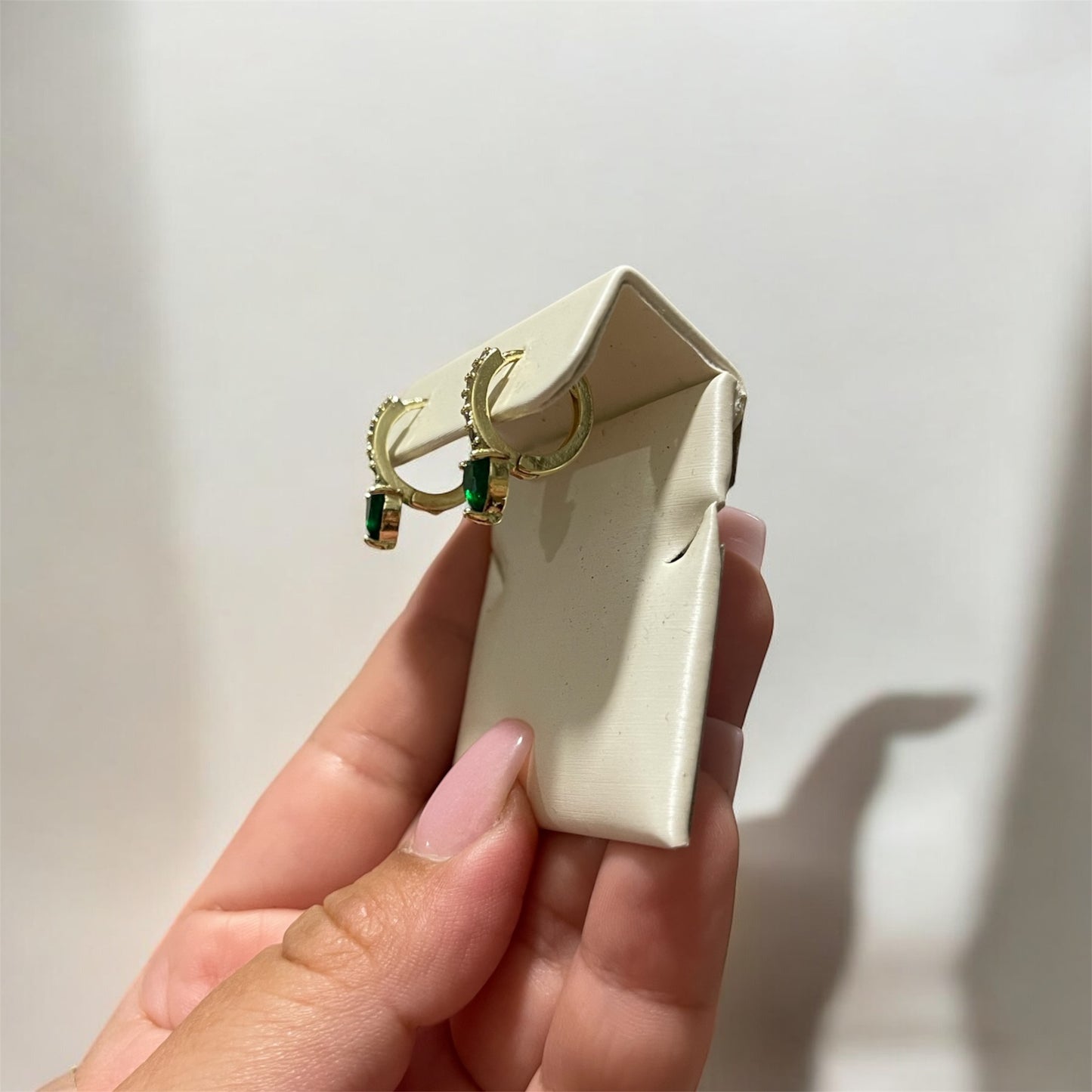 Hoops with green zirconia