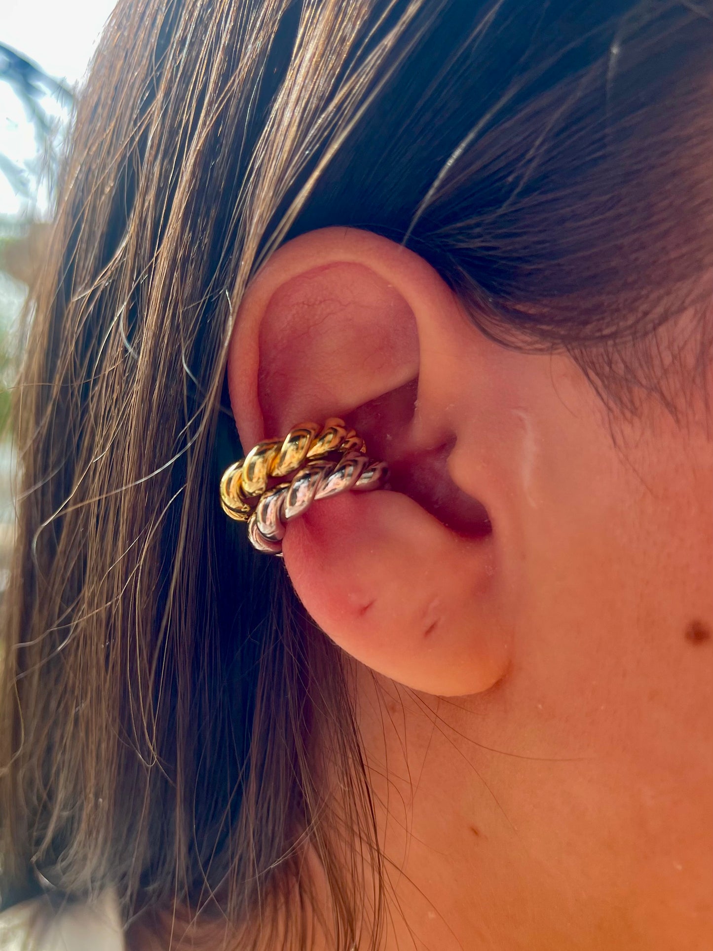 Earcuff