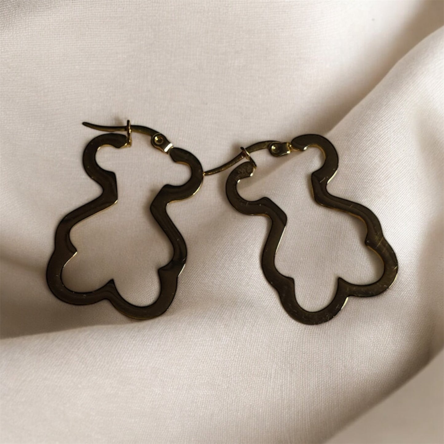 Bear hoops