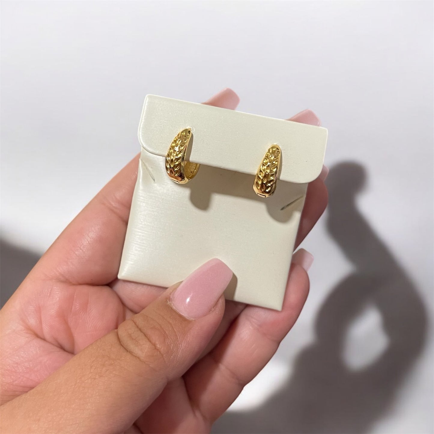Small hoops with texture