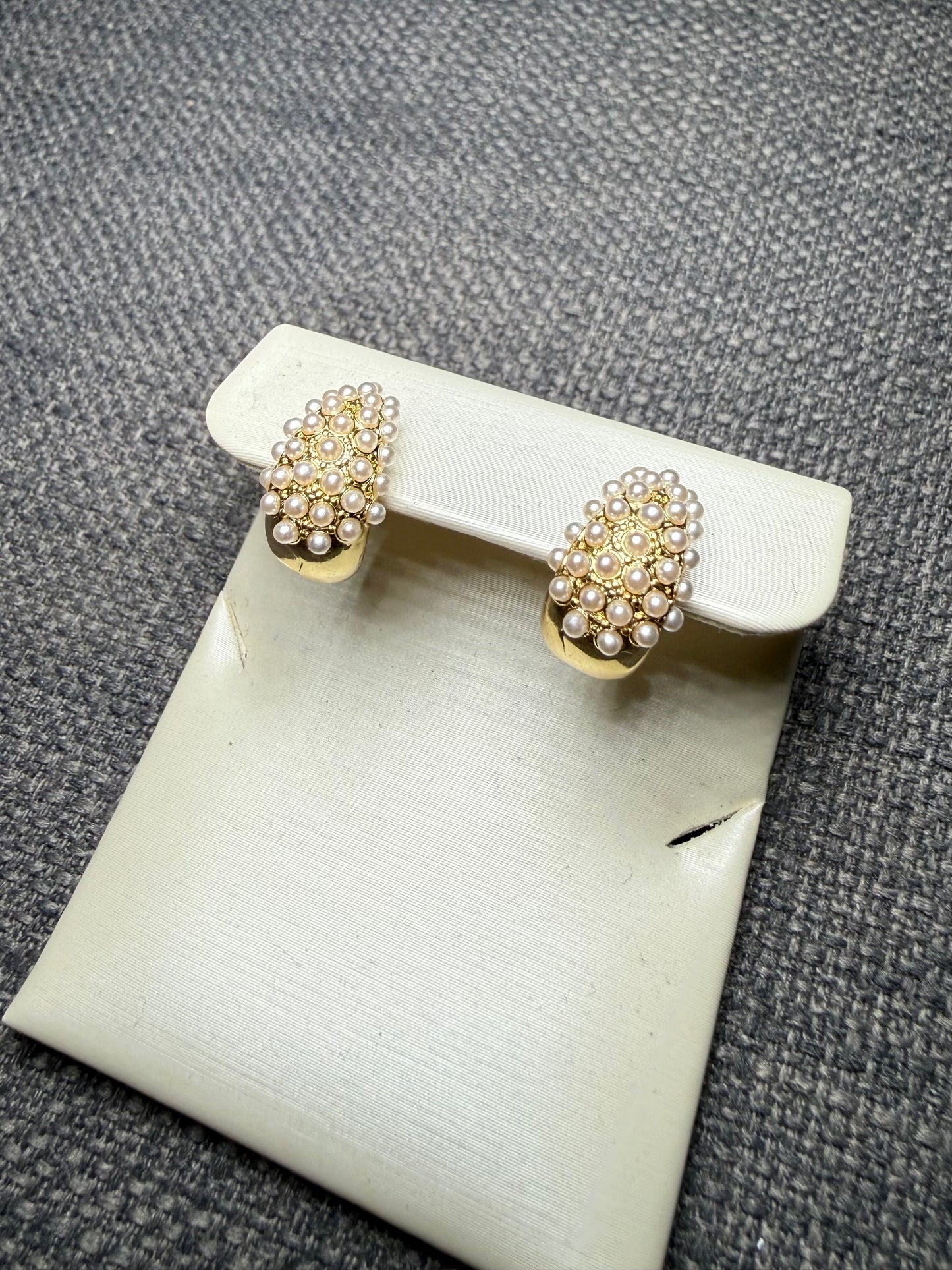 Pearl Glow Hoop Earrings