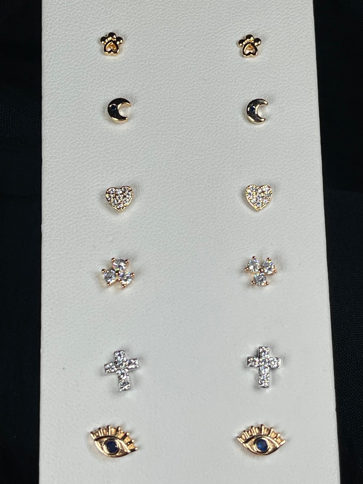 Mini earrings assorted